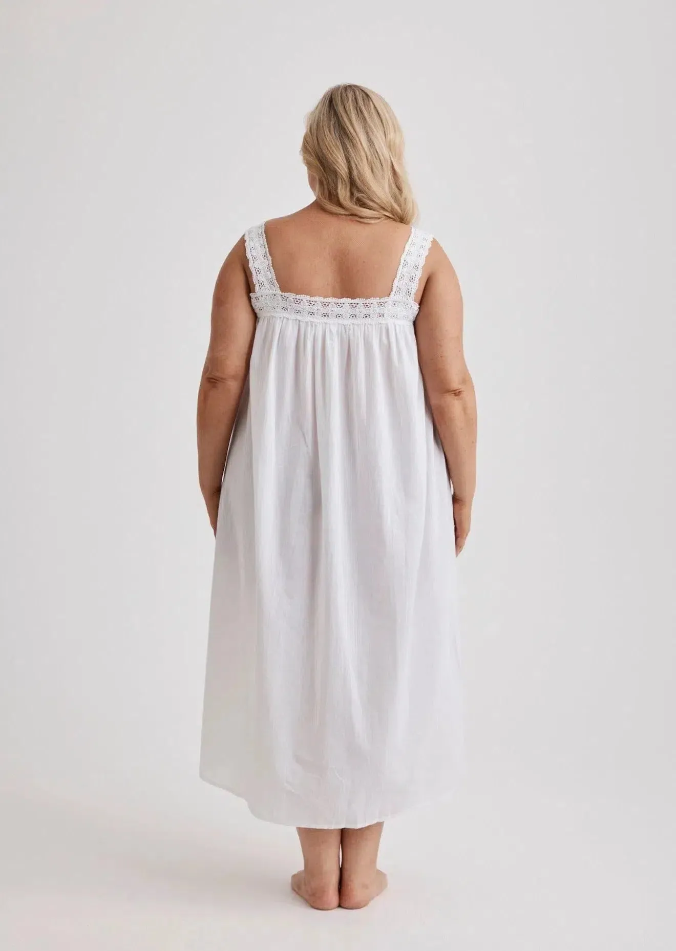 Deborah - Nightie - Mid Length - White