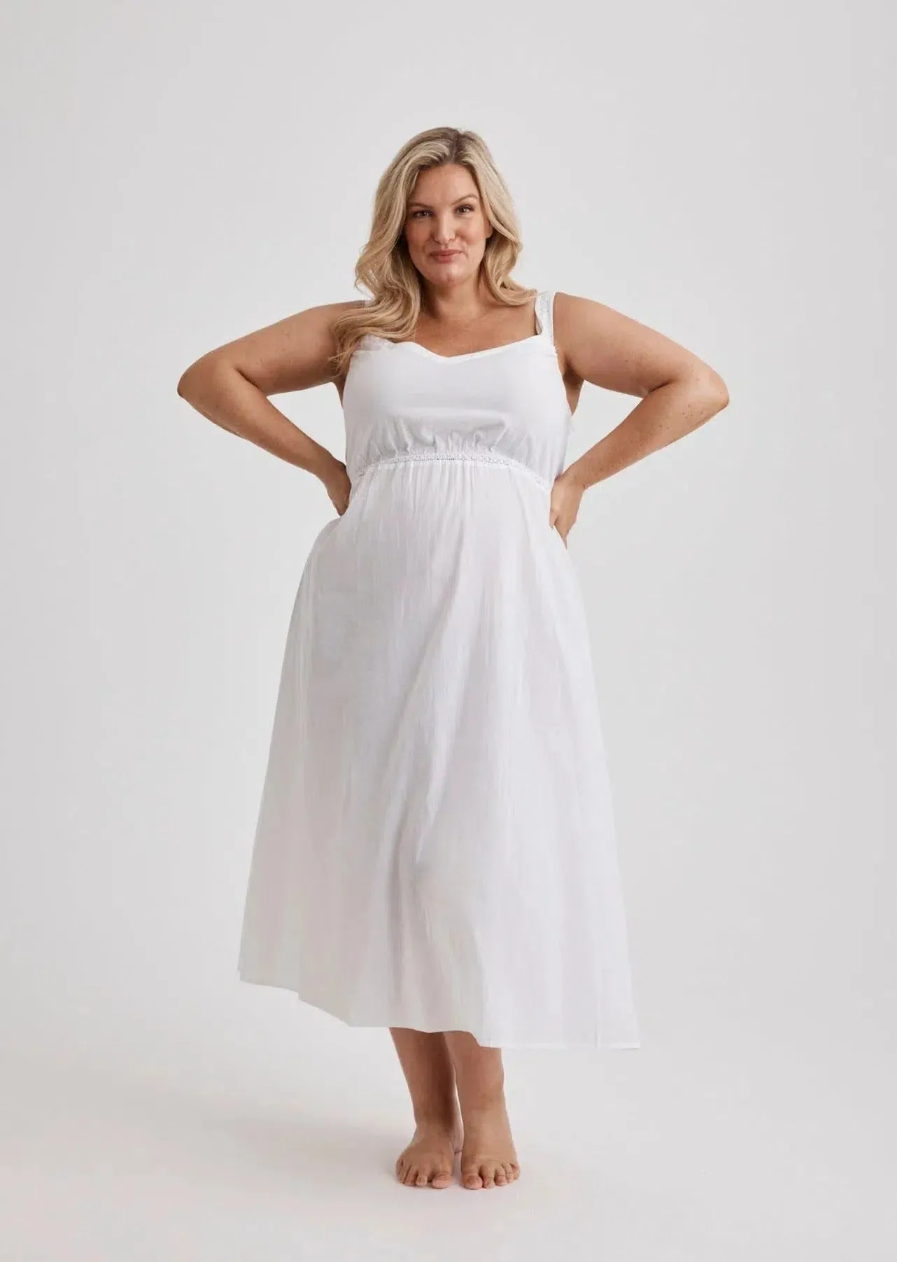 Jessica - Nightie - Mid Length - White