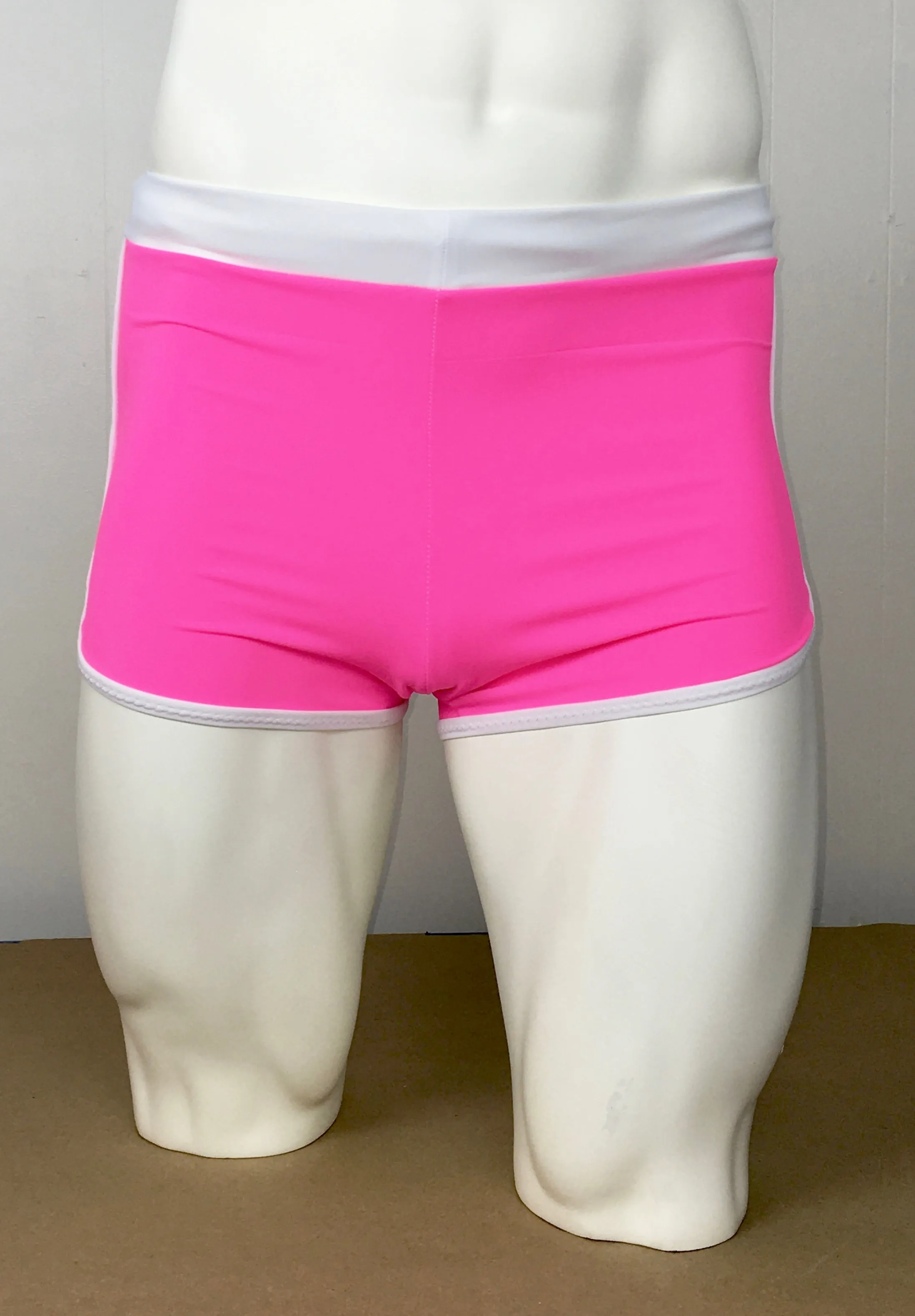 Men's Retro Style Swim Trunk with Waistband and Leg Binding PDF